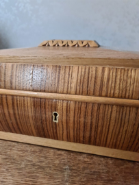 Oude houten doos kist