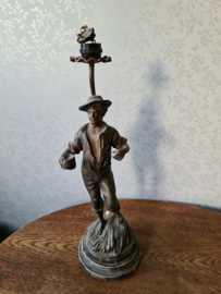 Antieke lampenvoet man