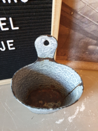 Grijs gewolkte emaille zeepkop