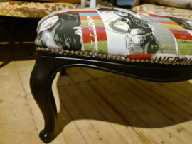 Voetenbank footstool pop art