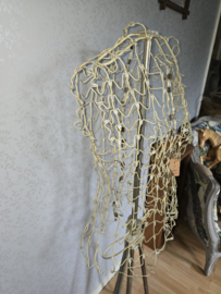 Oude draad metalen buste