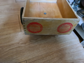 Oude vintage houten loop bakfiets
