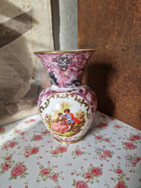 Porseleinen vaas victoriaans decor
