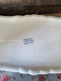 Antiek porseleinen cakedoos Moselle F Winckle&co