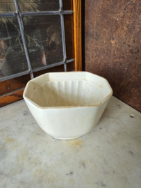 Beboterde puddingvorm leeuw petrus regout&co