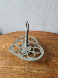 Brocante metalen eierrekje hart