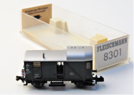 Fleischmann 8301. Sluitwagen goederentrein met binnenverlichting en sluitlicht