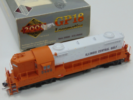 Proto 2000 30680# Diesel locomotief GP18 ILLINOIS CENTRAL 9405