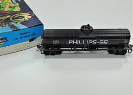 Roundhouse 3370. PHILIPS tankcar 50 feet, ready build