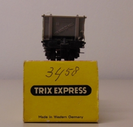 Trix Express 3458 Pakketwagen (DB)