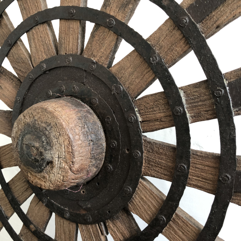 Fysica Rode datum stad Uniek houten wiel | Tafeldeco | geWOON!sfeer