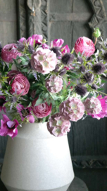 Scabosia moon bloem kunst | oud roze