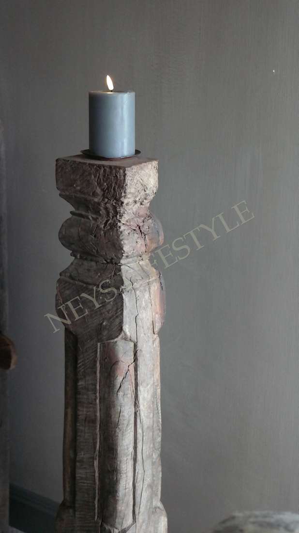 Pilaar met kaarsenhouder old wood | 1