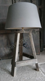 Tafellamp 3 poot | grey wood