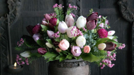Boeket kant en klaar tulpen/Dahlia 31 cm | mix colours