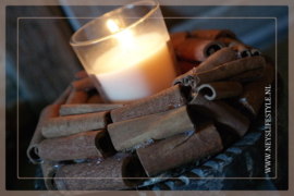Krans candle | cinnamon