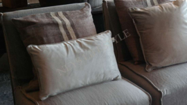 Velvet kussen Fenna beige |  30x50 cm