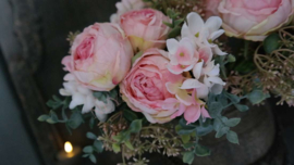 Droogboeket peony kunst| zachtroze