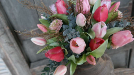 Boeket kant en klaar tulpen | mix colours