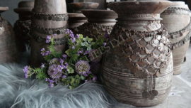 Oude Nepalese pot met ketting | hals