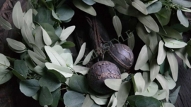 Decoratiebal hout assorti | Lana