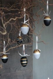 Hanging eggs black gold | koker 6 st