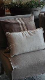 Velvet kussen Fenna beige |  30x50 cm