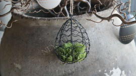 Hanging egg | gaas black