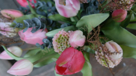 Boeket kant en klaar tulpen | mix colours