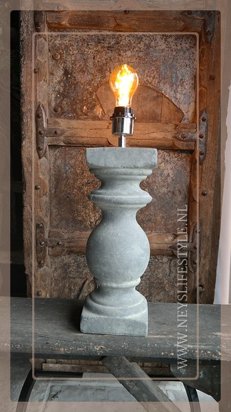 Baluster lamp op voet |  aardewerk L