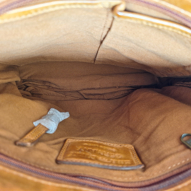 Hillburry schoudertas gewassen leer cognac