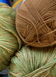 No Frills Findley - 05 (groen-bruin-beige)