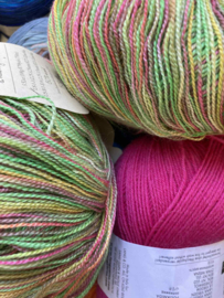 No Frills Findley - 02 (fuchsia)