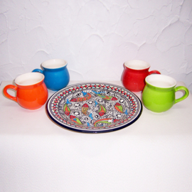 Theetijd Set van Dishes & Deco | 4 Mokken + Serveerbord Riahi Ø 27,5 cm | handbeschilderd aardewerk