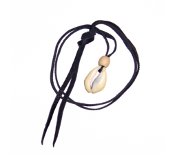 COWRIE KETTING zwart | african kauri schelp aan lange leerveter