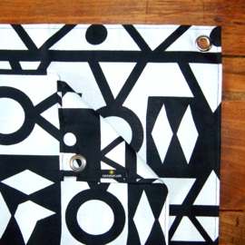 Afrikaanse SERVETTEN Samakaka zwart-wit | set van 2 | african wax print napkins  | 35 x 35 cm | katoen
