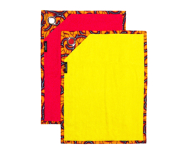 GASTENDOEKJES set RED & YELLOW met afrikaanse print | kadoset met zeepje en wandhaak