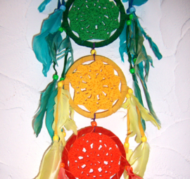 Dreamcatcher - lengte 100 cm droomvanger in regenboogkleuren