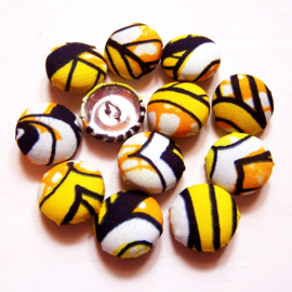 Afrikaanse knopen SUNNY | stofknopen met Vlisco Super-Wax print | diameter 2 cm / 4 stuks