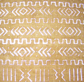 BAMBARA MUSTARD sierkussen van Bogolan mud cloth 50 x 50 cm