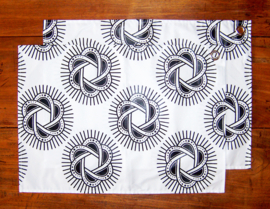 Afrikaanse PLACEMATS Adinkra | set van 2 | african wax print  | 32,5 x 45 cm | 100% katoen Ankara stof