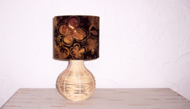 Tafellamp BATIK FLOWERS | rotan boho sfeerlampje / slaapkamer lampje | 32 cm