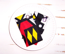 Afrikaanse SERVETTEN Samakaka rood-geel | set van 2 | african wax print napkins  | 35 x 35 cm | katoen
