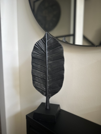Ornament veer zwart