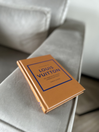 Interieur boek | Little LV
