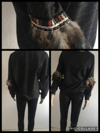 Sweater met veren Zwart