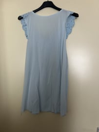 Top broderie