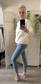 Skinny jeans met pareltjes