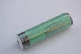 1 x NCR18650B Panasonic 3400 mah batterij