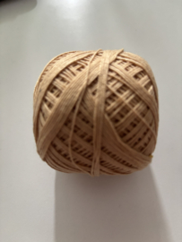 Katoen haakgaren/borduurdraad camelbeige